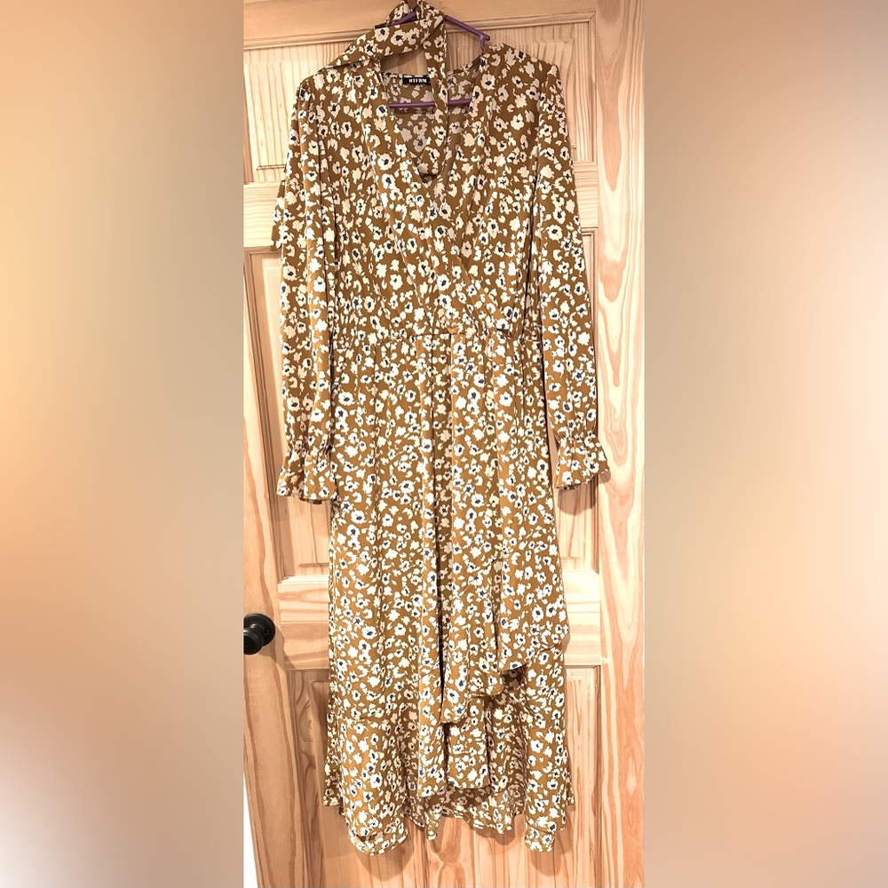 XL Mustard Ruffle Dress with Cream and Blue Flowers and Tie Waist